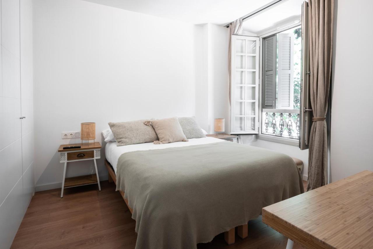 Apartamento De Lujo En Plaza Del Teatro Apartman Málaga Kültér fotó
